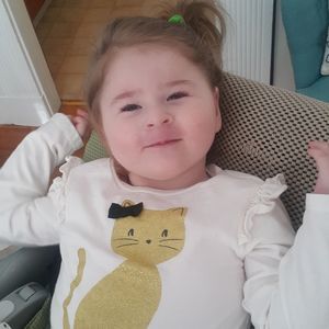 Meet your Posher, Demet